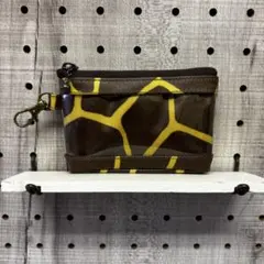 スマートキーケース　パスケース　マチ付き