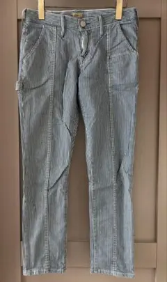 Item thumbnail for item 3c1e12df-cf29-439d-8b0e-3c6be39eeafd