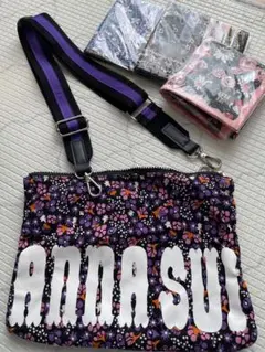ANNA SUI 花柄ポーチ 紫/白