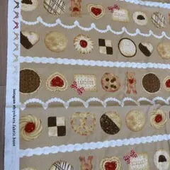 未使用　生地　クッキー柄　スイーツ柄　クラシカルモダン