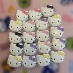 ハローキティ デコレーションパーツ 5色　19個セット