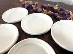 ヴィンテージ 白い陶器製 丸型皿 5枚セット