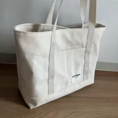 ライトベージュ　帆布トートバッグ　A4対応　大容量　ハンドメイド　肩かけ