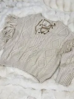 【美品】ungridフリンジVネックセーター