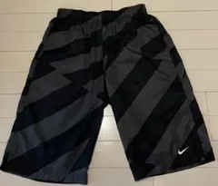 Nike DRI-FIT 幾何学模様 ショーツ パンツ S ランニング