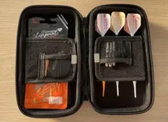 (最終値下げ)COSMO DARTS ダーツケース セットのサムネイル