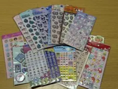 シール　まとめ売　サンリオ　たまごっち　クレヨンしんちゃん　ディズニープリンセス