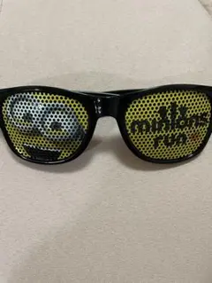 ミニオン サングラス