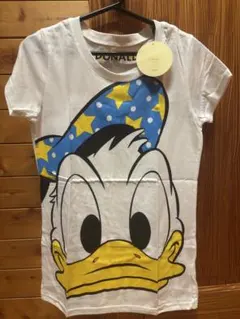 【新品タグ付き】ディズニー ドナルドダック ビッグプリント Tシャツ Mサイズのサムネイル