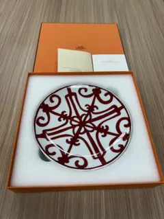 2026年最新】エルメス 皿の人気アイテム - メルカリ