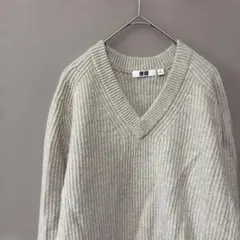 ユニクロユー　プレミアラムリブＶネックセーター(ユニセックスM)ライトグレー無地