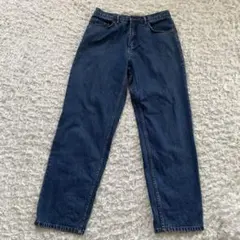 ダークブルー　ストレート　デニム