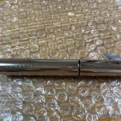 Item thumbnail for item 79c32d05-c205-426d-a100-e57d4cb77614