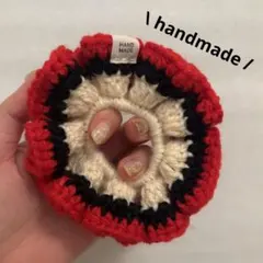 レッド×ブラック·͜·シュシュ‪ ハンドメイド‪ 編み物‪ 手編み 毛糸 104