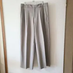 GU ジーユー　タックワイドパンツ　ベージュ　XXL