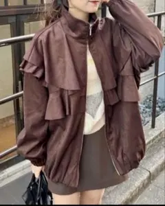 Kastane ダブルジップ フリルスウェードブルゾン ブラウンのサムネイル