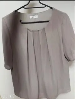 半袖　ブラウス