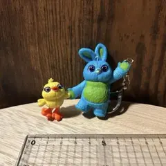 トイストーリー　ダッキー&バニー　キーホルダー　キーチェーン