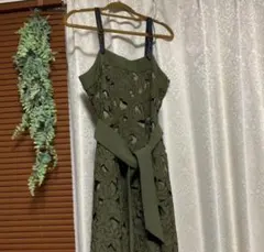 美品　ノエラ花柄レースワンピース