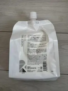 リケラエマルジョン　1000ml 新品のサムネイル