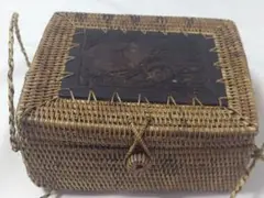 バリ島工芸品ATHA製手提げ付き入れ物アジアン雑貨