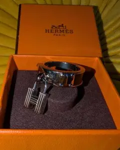 HERMESスカーフリング Hカデナ シルバー✕ブラックレザー