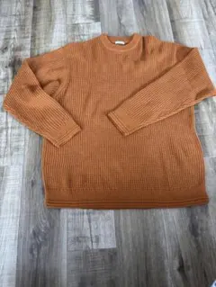 オレンジ ニット