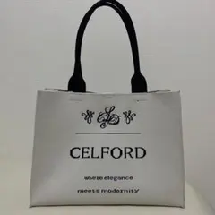 CELFORD セルフォード カリグラフィー ロゴニットバッグ 白 アイボリーのサムネイル