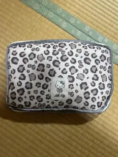 ハローキティ　トートバッグ　エコバッグ　レオパード柄　ヒョウ柄