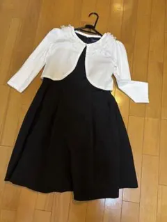 CHOPIN 黒ノースリーブワンピースとカーディガン