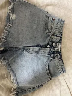 ZARA ライトブルー デニムショートパンツ EU32