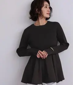 ユアーズ タフタペプラムドッキングニット ブラック Mサイズ