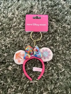 ディズニー　スモールワールド　カチューシャ　キーホルダー