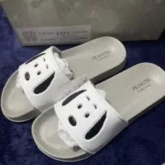 PEANUTS スヌーピー サンダル 24~25cm