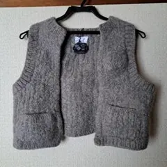 冬物お値下げ　YAMADAYA FIKAグレー ニットベスト