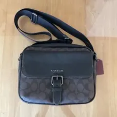 COACH ハドソンクロスボディシグネチャーキャンバス
