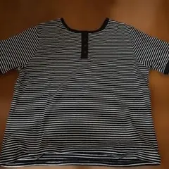 半袖　Tシャツ