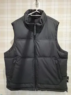 ZARA　ザラ　 ブラック ダウンベストL　2025購入