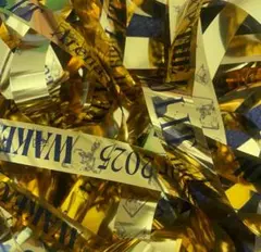 キテレツ KEYTOLIT 銀テープ 落下物