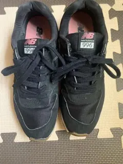 New Balance 996 ブラック スニーカー 25cmのサムネイル