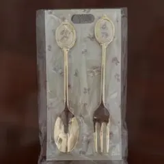 新品、未開封 ディズニー　ミスバーニー&とんすけスプーン＆フォークセット