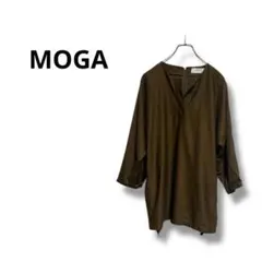 【モガ】長袖　チュニック　無地　襟スキッパー　ポケット　カーキ