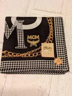 【新品　シール付き】MCM　ハンカチ