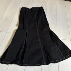 (新品)GU ブラック フレアスカート Sサイズ