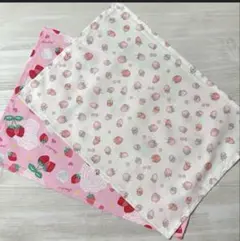 E ランチョンマット　ナフキン　ハンドメイド　女の子　いちご　ストロベリー