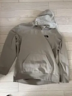 ノースフェイス　バックスクエアロゴフーディー