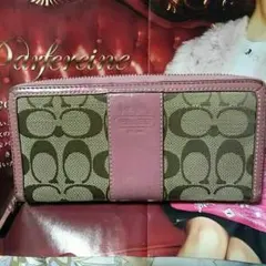 コーチ  ラウンドファスナー長財布☆