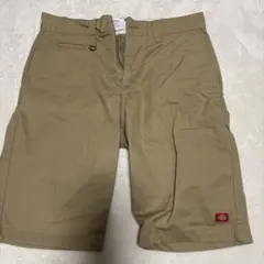 Dickies ベージュ ショートパンツ
