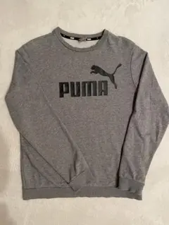 PUMA グレー トレーナー