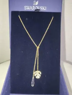 値下げしましたSWAROVSKI ネックレス